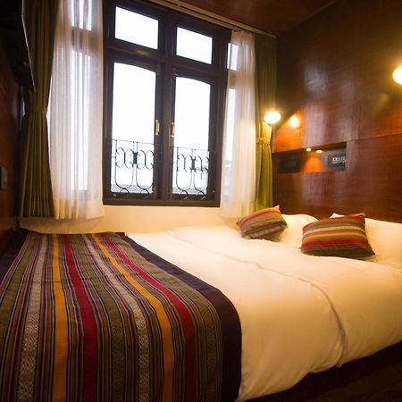 Bumblebee Bed & Breakfast Gangtok Exterior photo